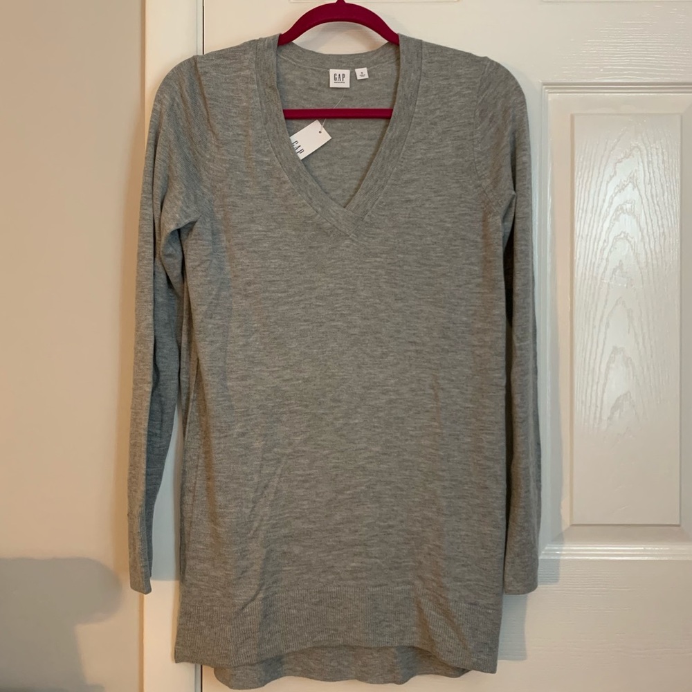 NWT GAP Maternity Grey Tunic Sweater size S
